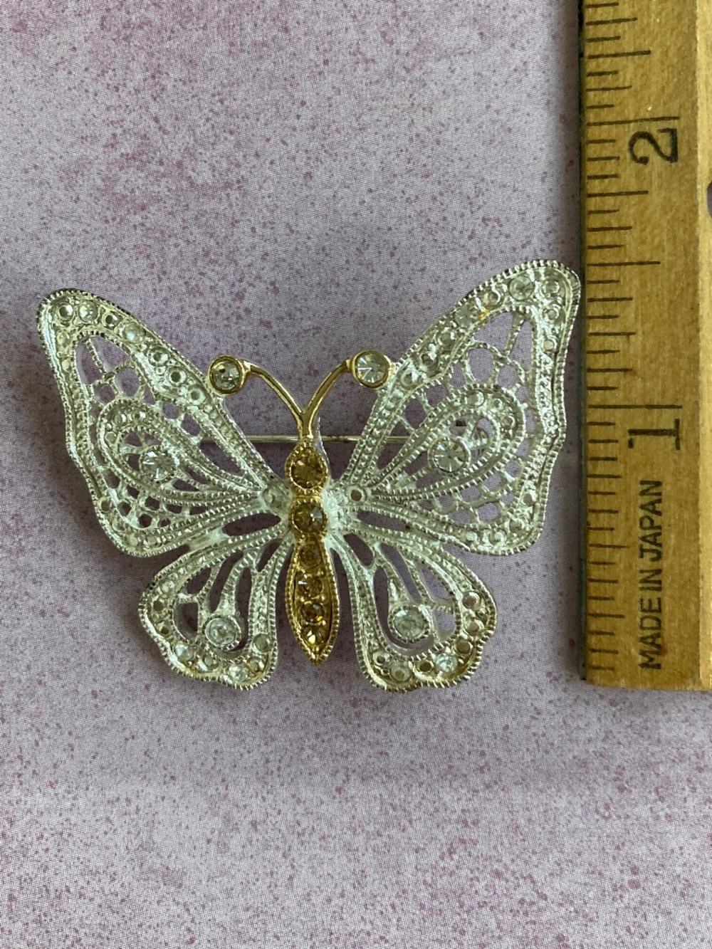 Fashion Butterfly Brooch - Picture 3 of 3
